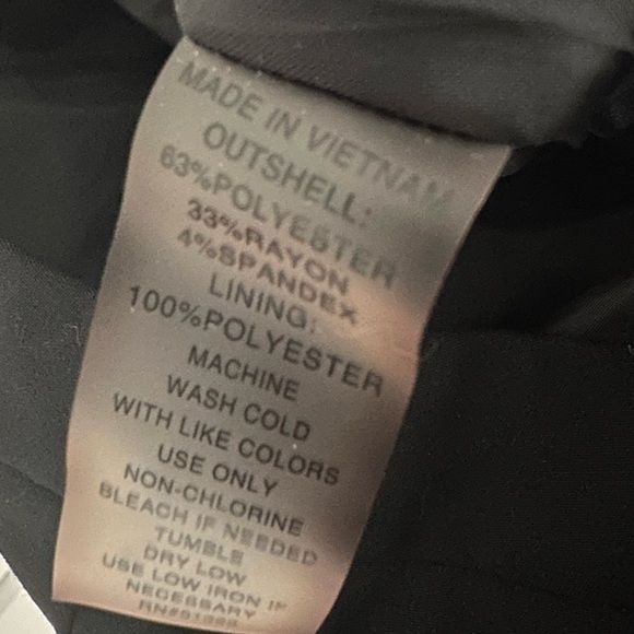 NWT Chaus Women’s Black Size 10 Pencil Skirt Originally $59 With Pockets - Picture 5 of 7